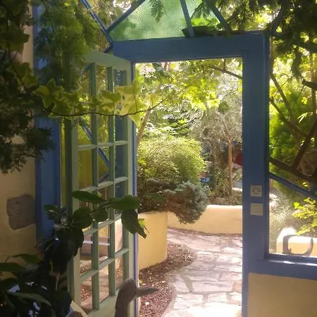 Bed & Breakfast Chez Gillou *