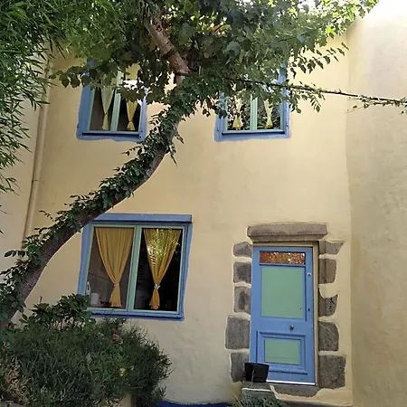 Chez Gillou Oda ve Kahvaltı